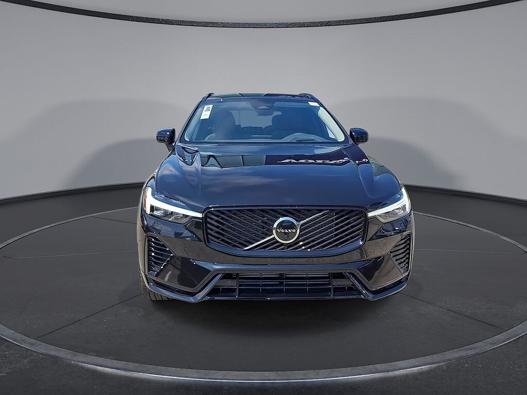 New 2026 Volvo XC60 plug-in hybrid T8 Ultra SUV
