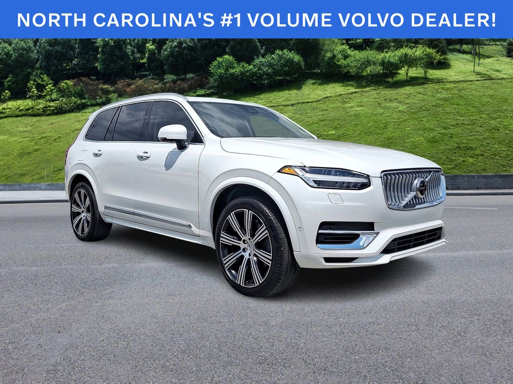 2025 Volvo XC90 Plug-In Hybrid