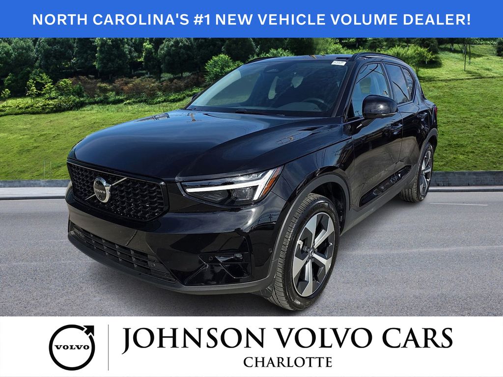 2026 Volvo XC40