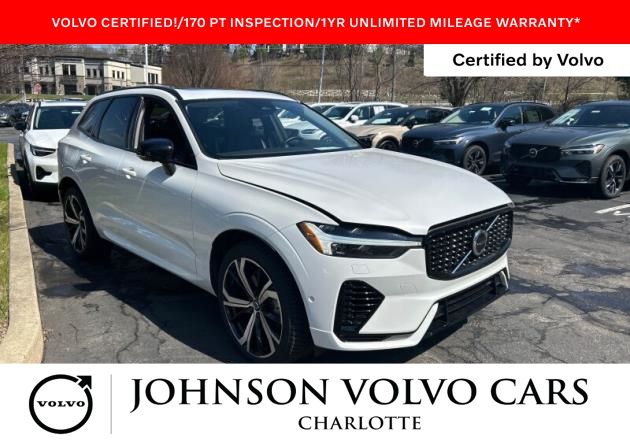 2024 Volvo XC60 T8 Ultimate Dark Theme AWD's photo