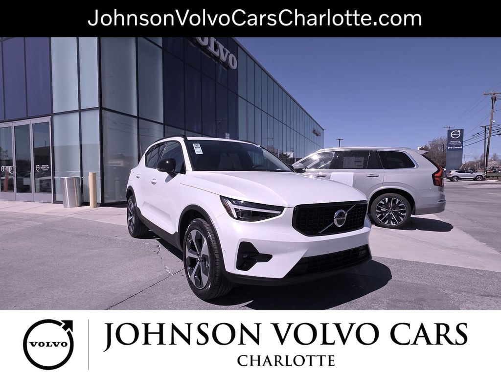 2026 Volvo XC40