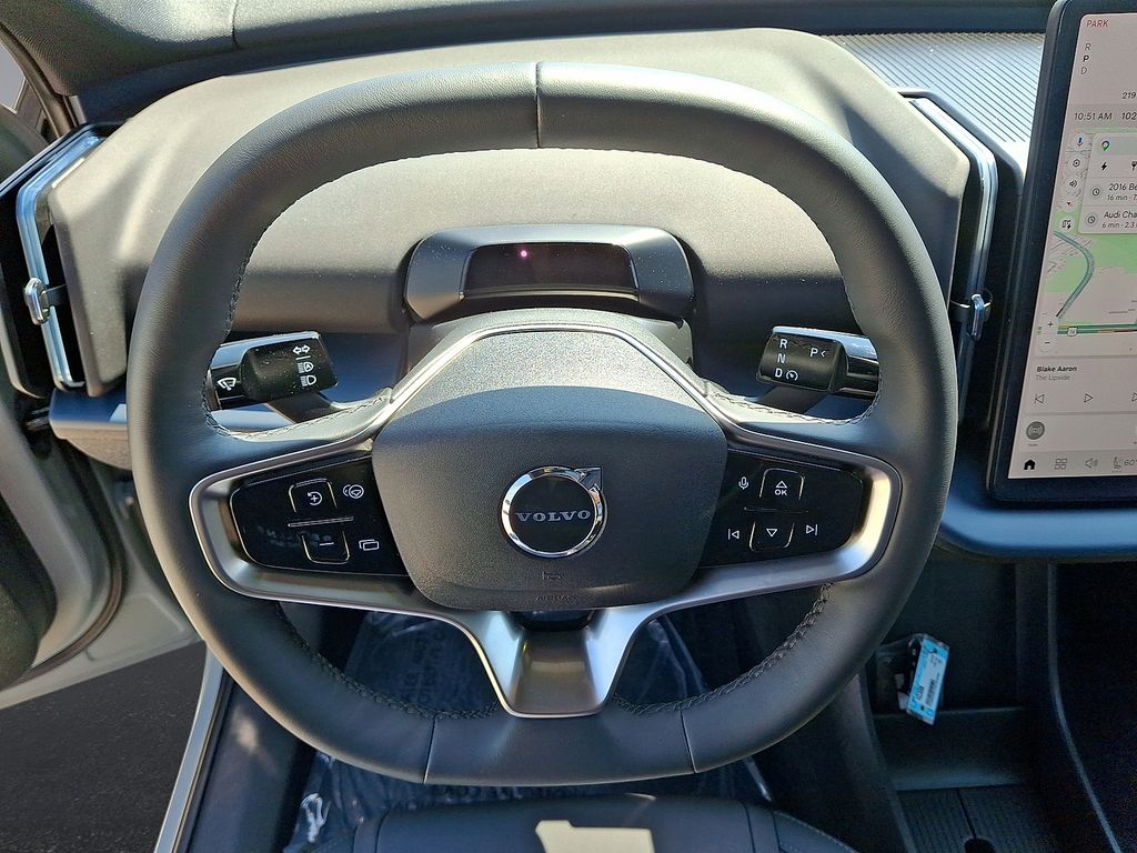 2025 Volvo EX30 Plus - Photo 23