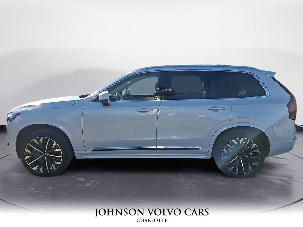 2026 Volvo XC90 photo 3
