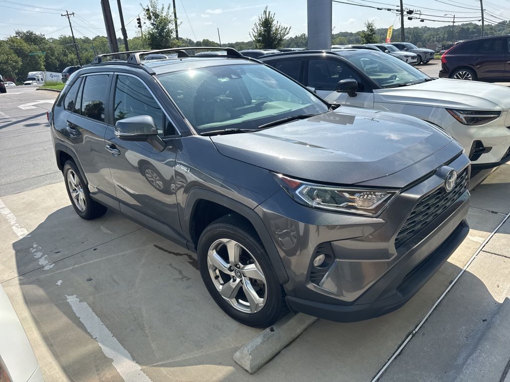 2021 Toyota RAV4 Hybrid XLE Premium