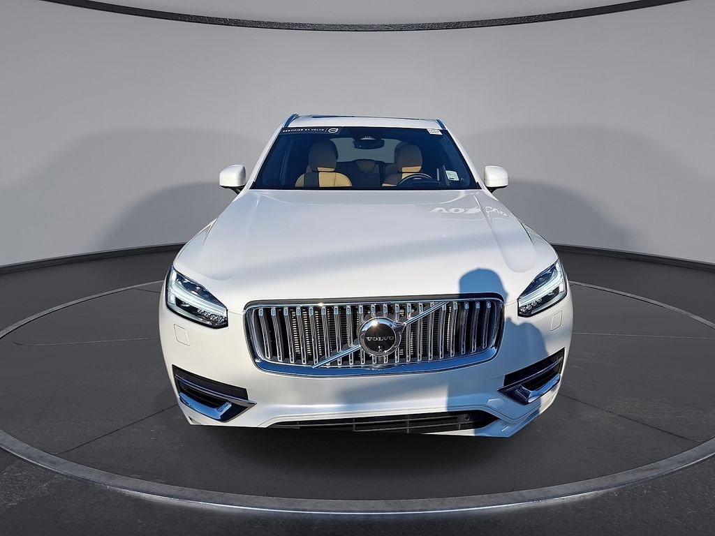 Certified 2025 Volvo XC90 plug-in hybrid T8 Ultra 7-Seater SUV
