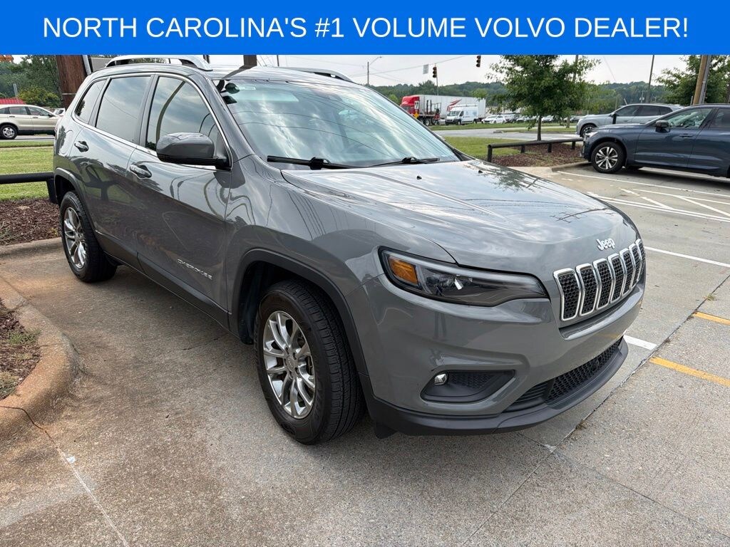 Used 2021 Jeep Cherokee Latitude Lux SUV