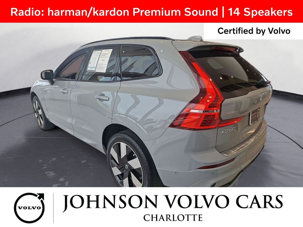 Certified 2024 Volvo XC60 plug-in hybrid T8 Ultimate Dark SUV
