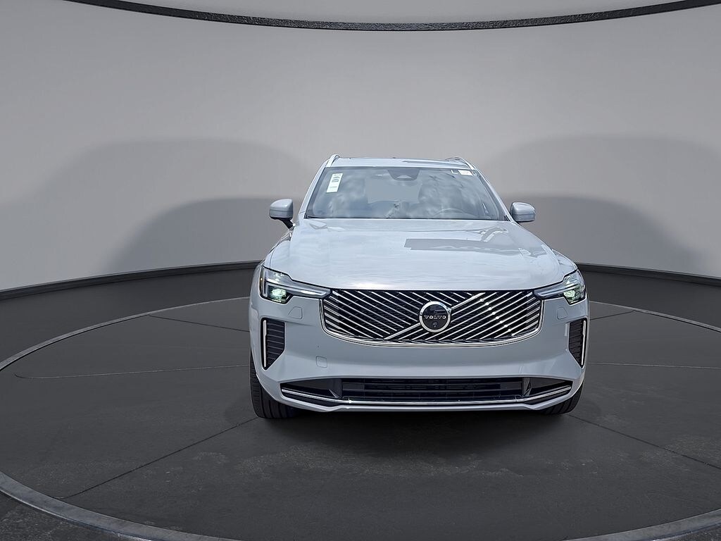 New 2026 Volvo XC90 B6 Plus 7-Seater SUV