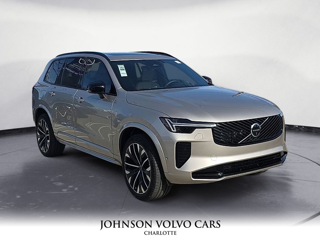 2026 Volvo XC90 Ultra's photo