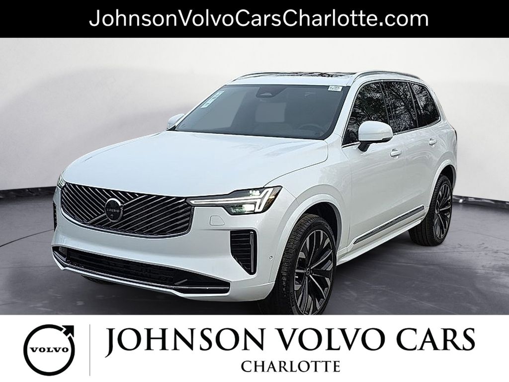 2026 Volvo XC90 Plus's photo