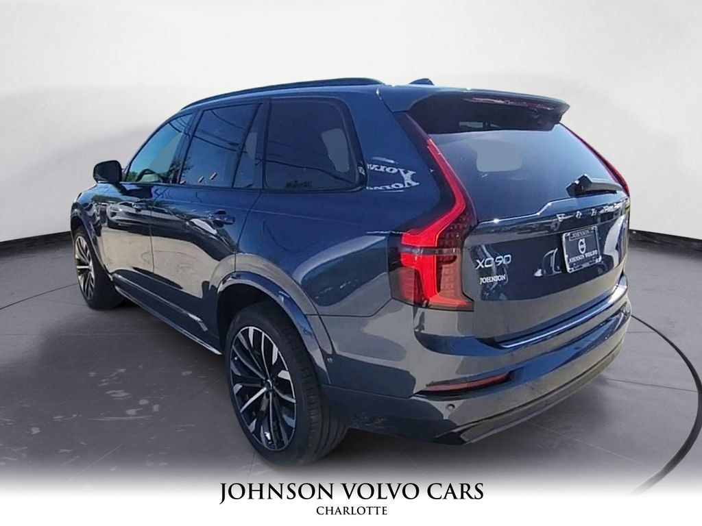 New 2026 Volvo XC90 B6 Ultra Dark Theme 7-Seater SUV