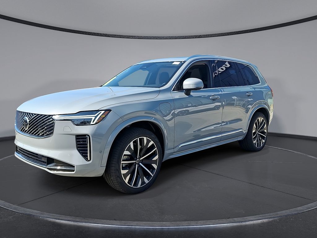 2026 Volvo XC90 Plus - Photo 16