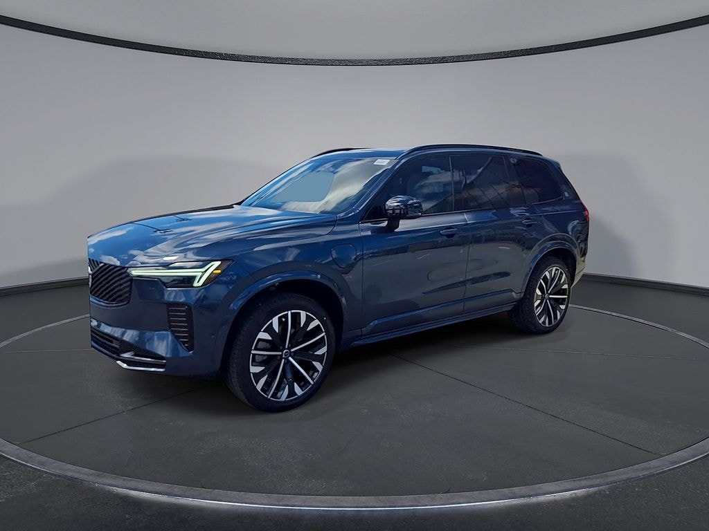 New 2026 Volvo XC90 plug-in hybrid T8 Ultra Dark Theme 7-Seater SUV