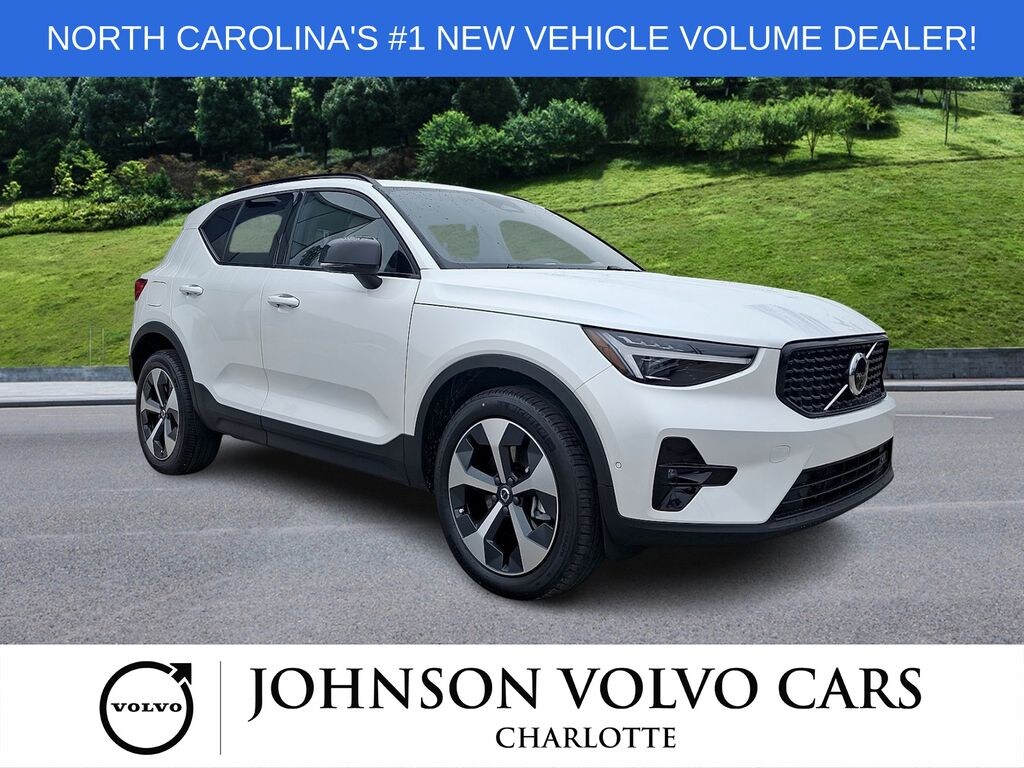 New 2026 Volvo XC40 B4 Plus SUV