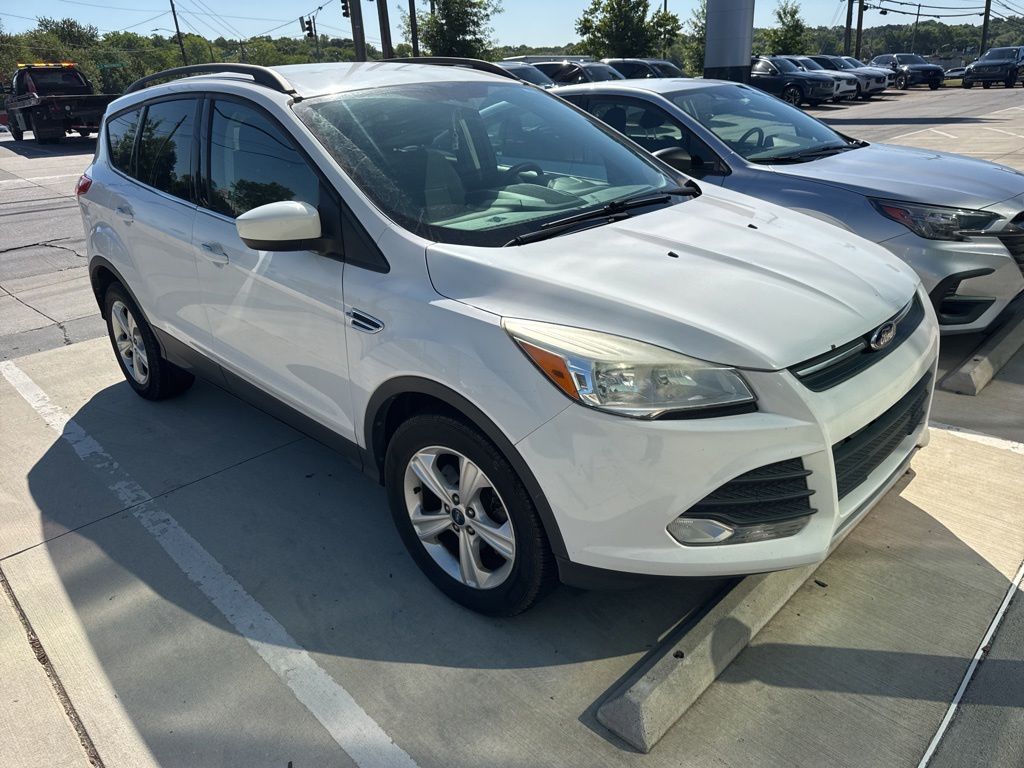 2014 Ford Escape SE's photo