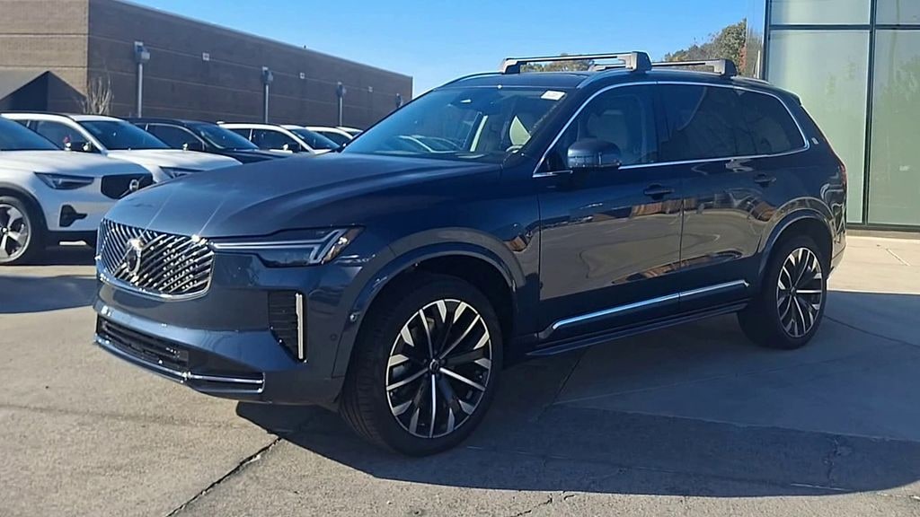 New 2026 Volvo XC90 B6 Ultra 7-Seater SUV