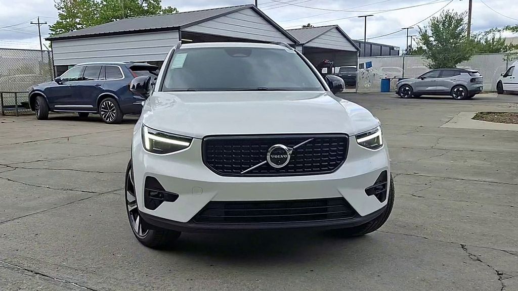 2026 Volvo XC40 Ultra - Photo 7