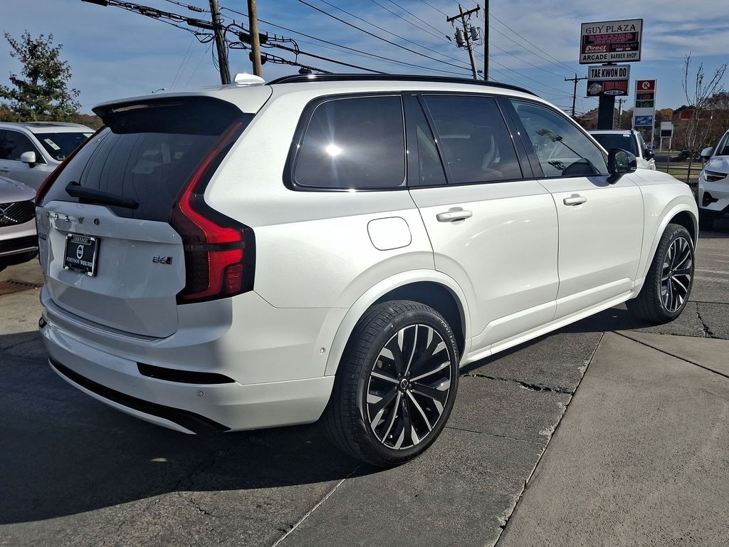 New 2026 Volvo XC90 B6 Ultra Dark Theme 7-Seater SUV