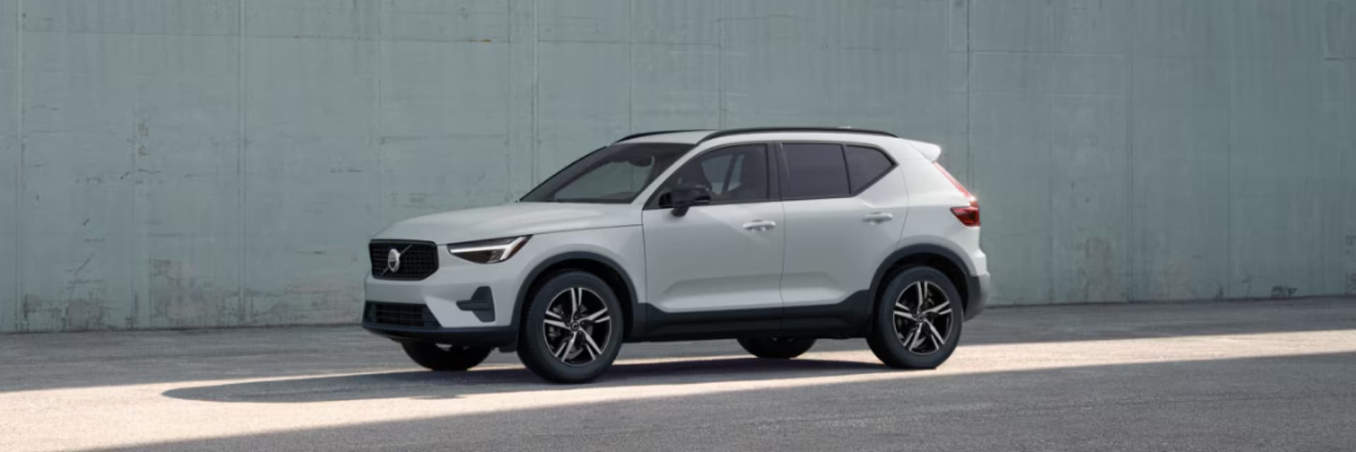 2026 Volvo XC40