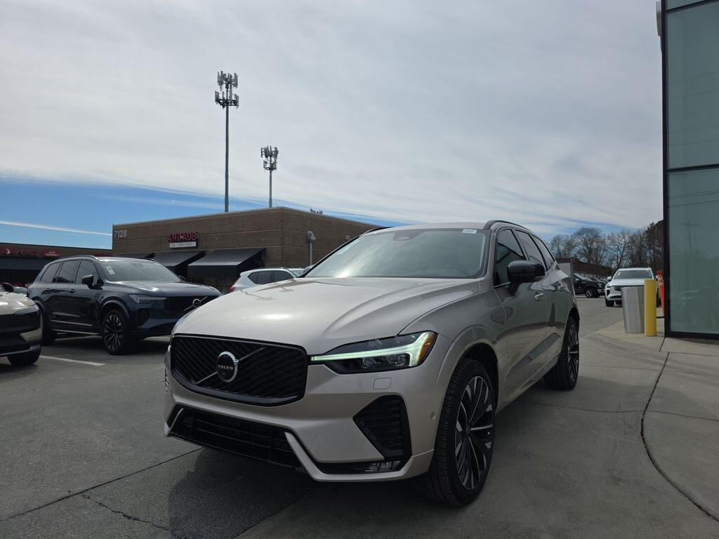 New 2026 Volvo XC60 B5 Ultra SUV