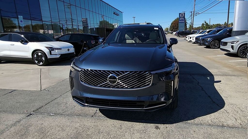 New 2026 Volvo XC90 B6 Plus 7-Seater SUV
