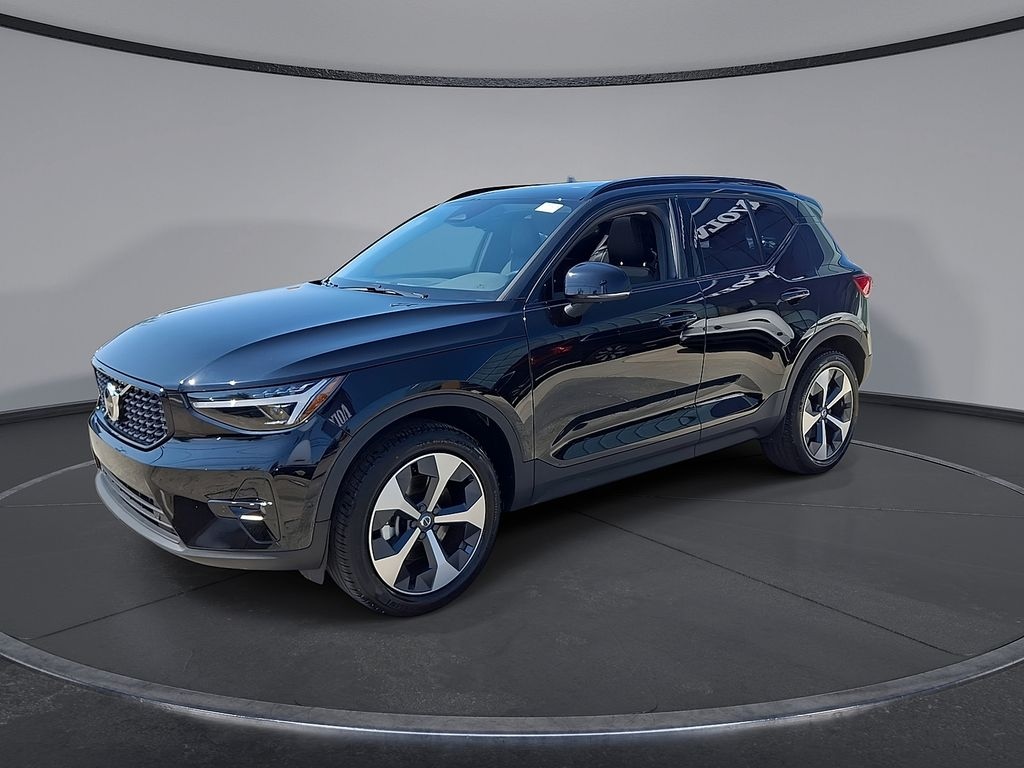 Certified 2026 Volvo XC40 B5 Plus SUV