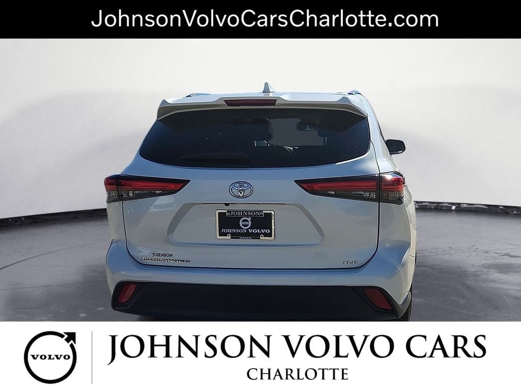 Used 2020 Toyota Highlander XLE SUV