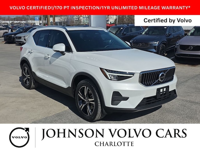 2025 Volvo XC40 B5 Core Bright Theme SUV