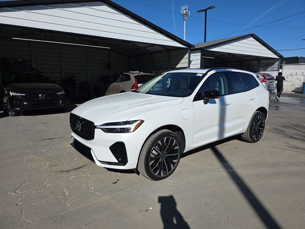 2026 Volvo XC60 Ultra's photo