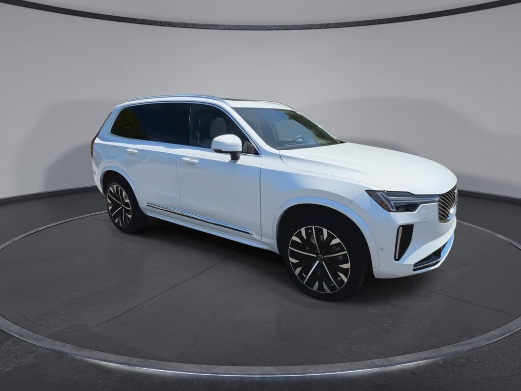 New 2026 Volvo XC90 B6 Plus 7-Seater SUV