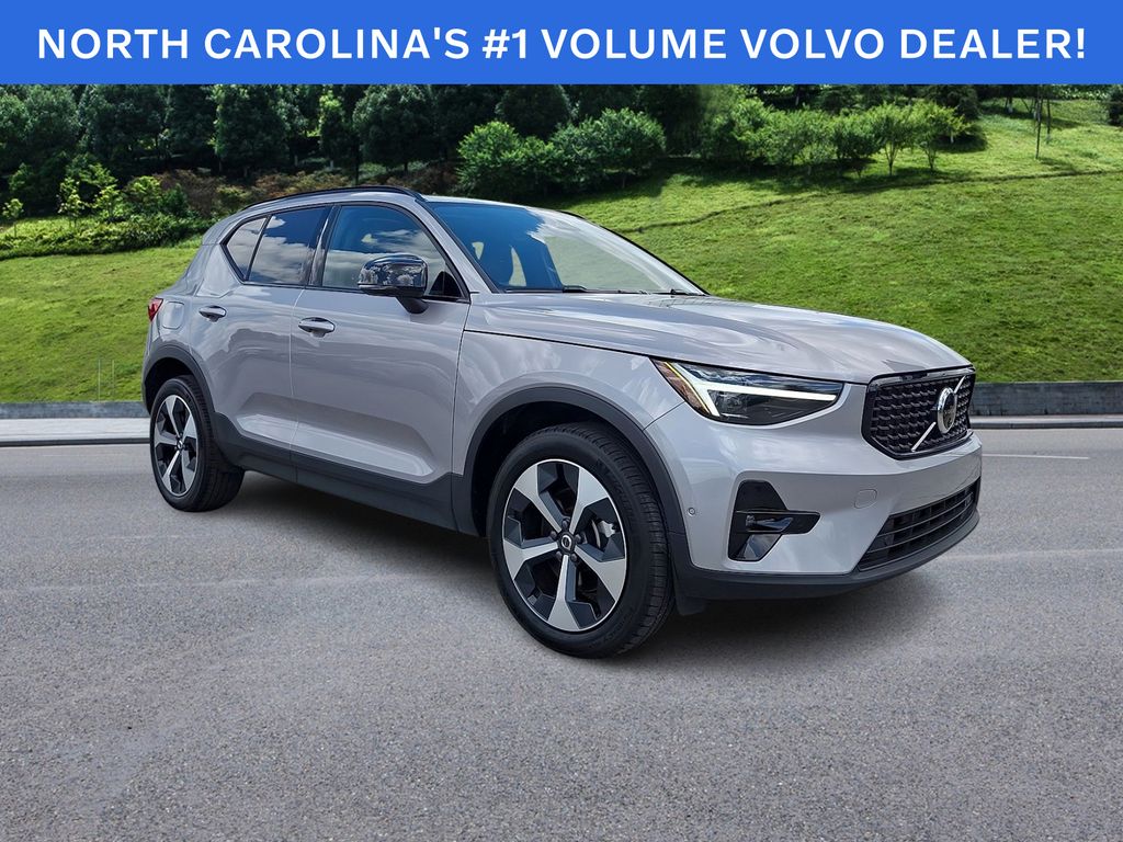 2026 Volvo XC40