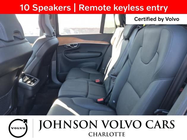 2025 Volvo XC90 Plus photo 4