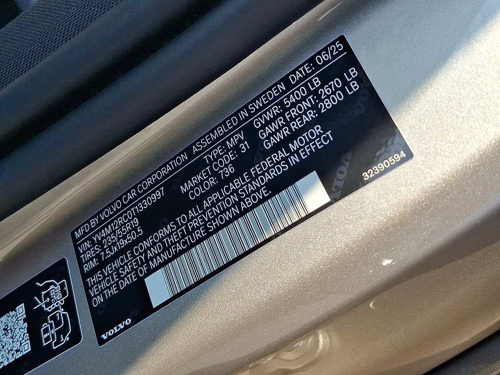 2026 Volvo XC60 Plus - Photo 24