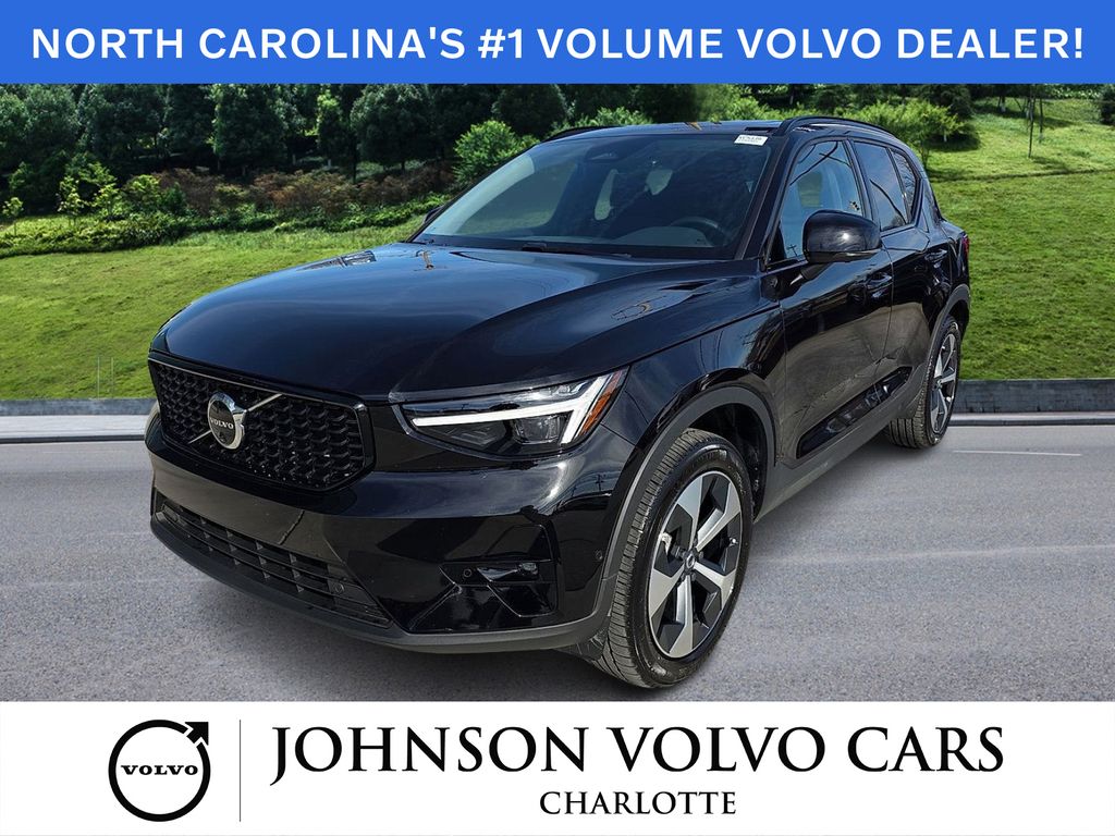 2026 Volvo XC40