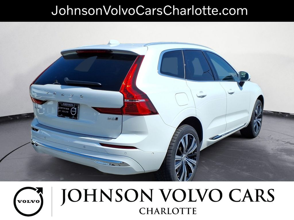 2022 Volvo XC60 Inscription photo 3