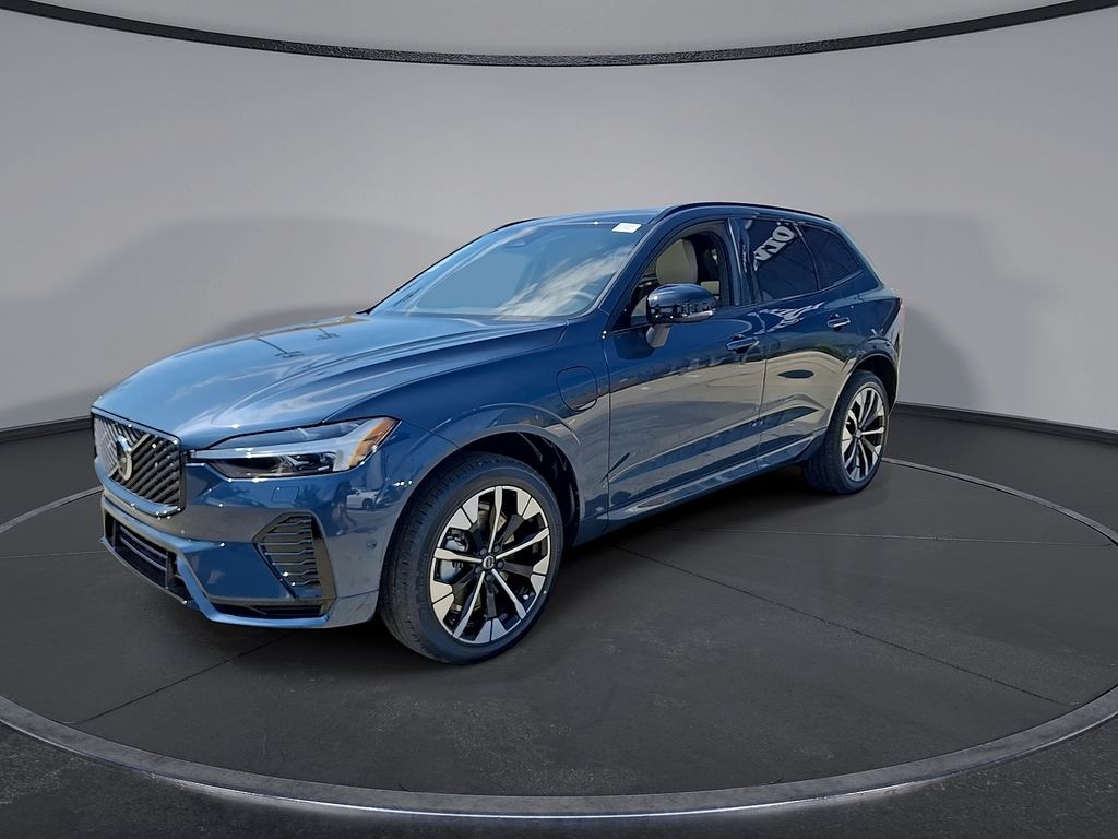 New 2026 Volvo XC60 plug-in hybrid T8 Plus SUV