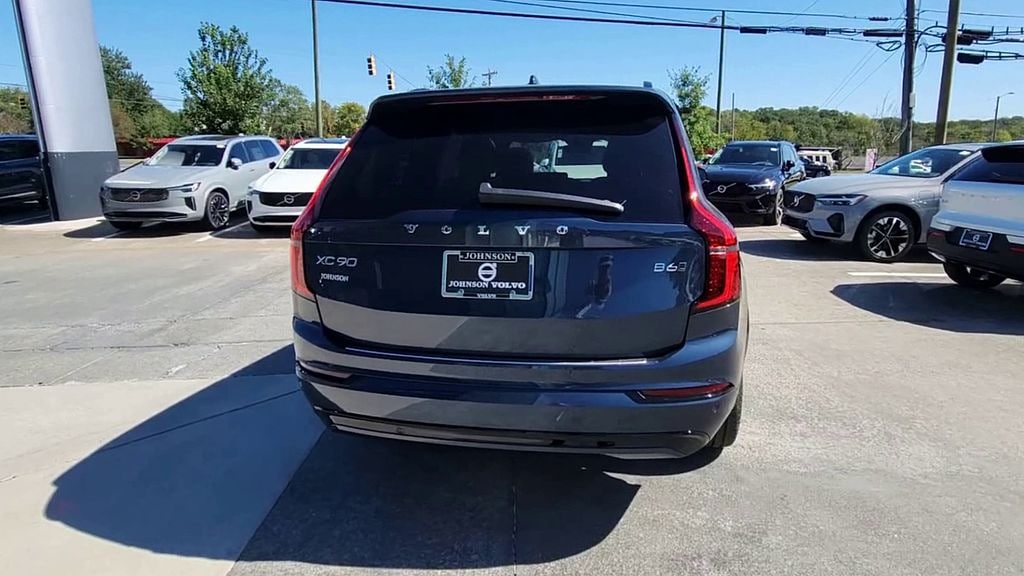 New 2026 Volvo XC90 B6 Ultra Dark Theme 7-Seater SUV