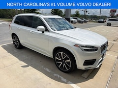 2021 Volvo XC90 T6 Momentum 7 Passenger SUV