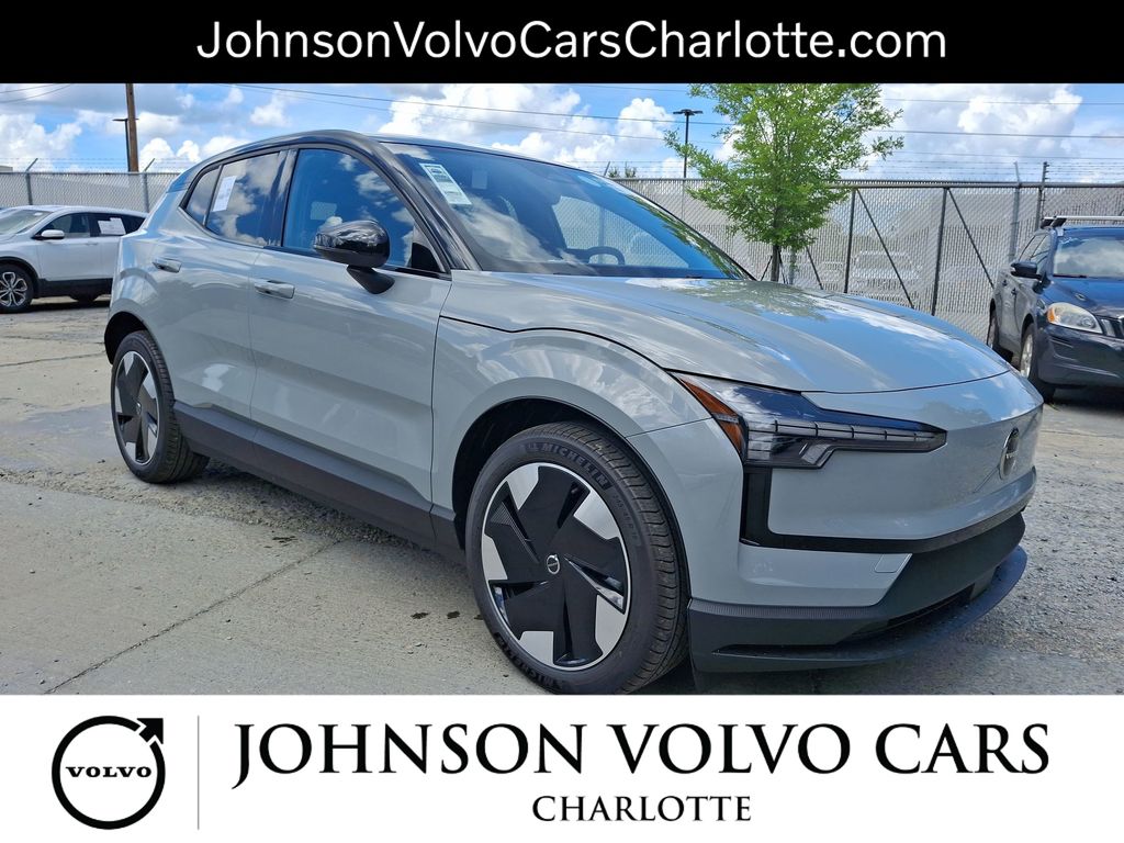 2025 Volvo EX30 Twin Motor Performance Plus's photo