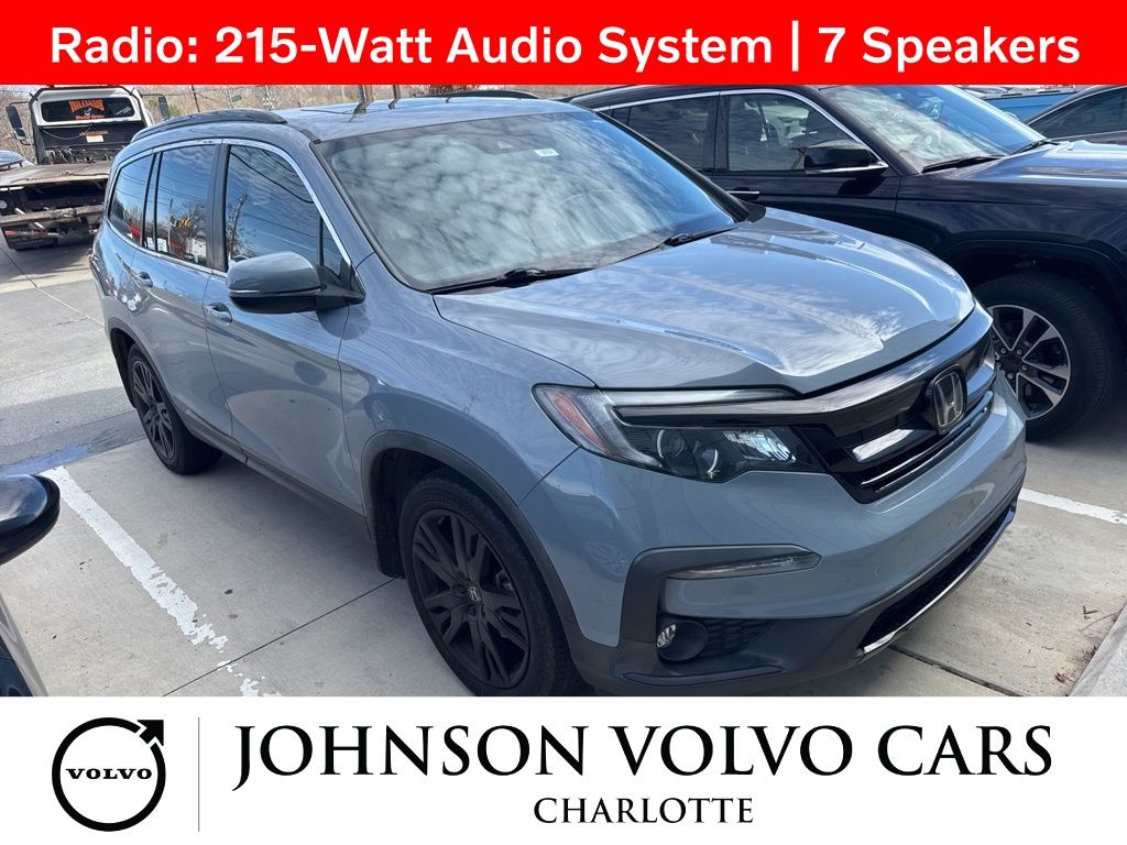 2022 Honda Pilot SE's photo