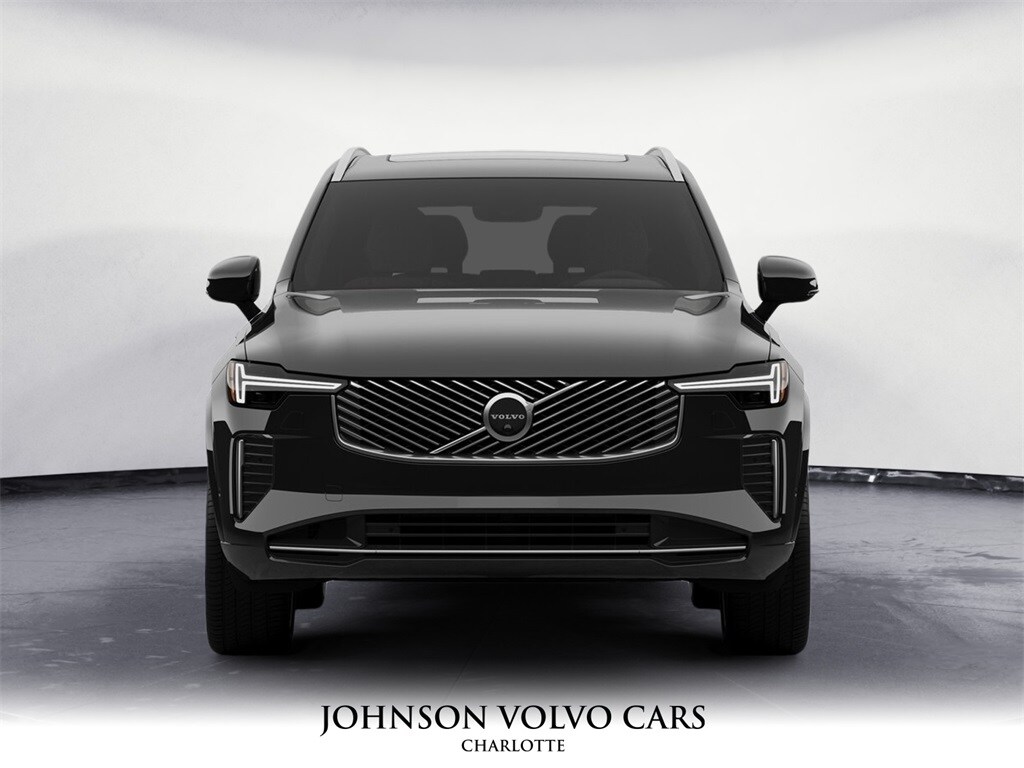 2026 Volvo XC90 Plus Black Edition photo 2