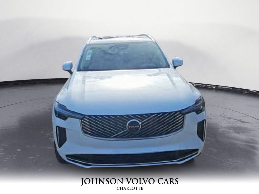 2026 Volvo XC90 photo 3