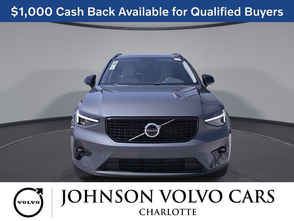 New 2026 Volvo XC40 B5 Ultra SUV