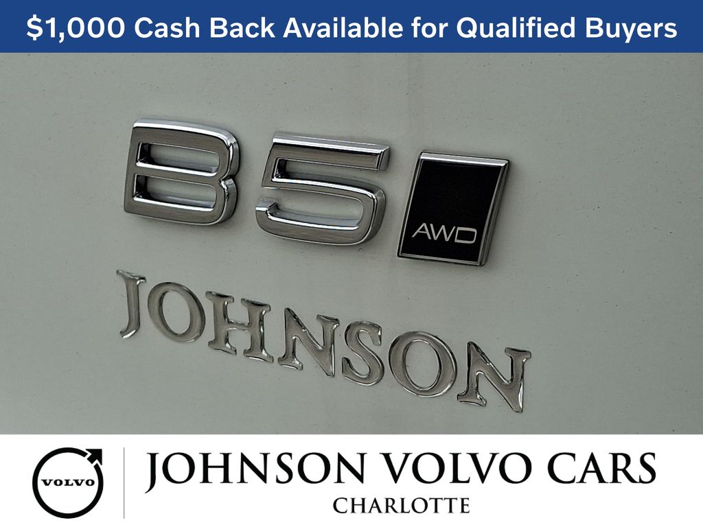 2026 Volvo XC40 Ultra - Photo 11