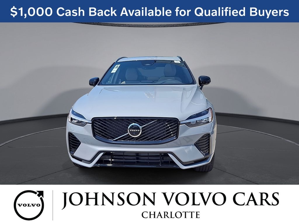 New 2026 Volvo XC60 plug-in hybrid T8 Plus SUV