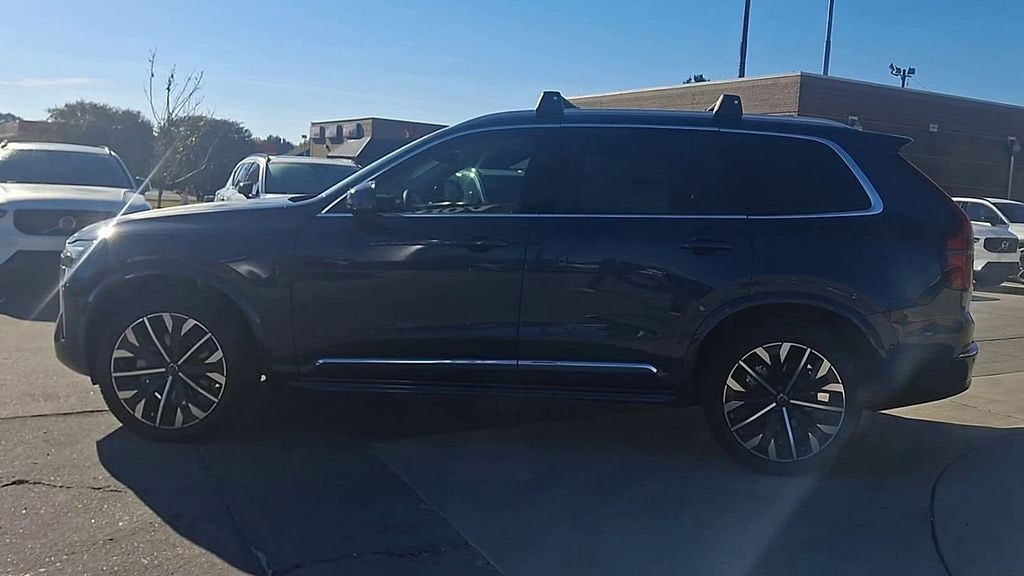 New 2026 Volvo XC90 B6 Ultra 7-Seater SUV