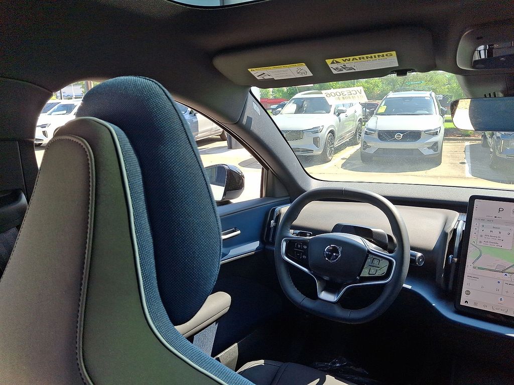 2025 Volvo EX30 Plus - Photo 15