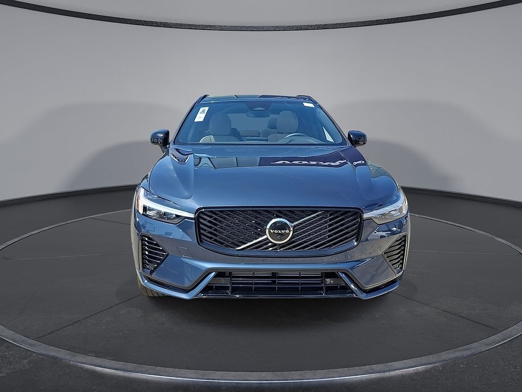 New 2026 Volvo XC60 plug-in hybrid T8 Plus SUV