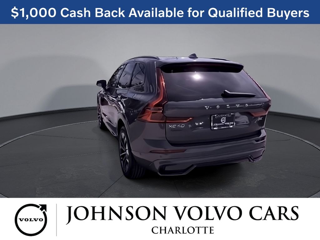 New 2026 Volvo XC60 B5 Plus SUV