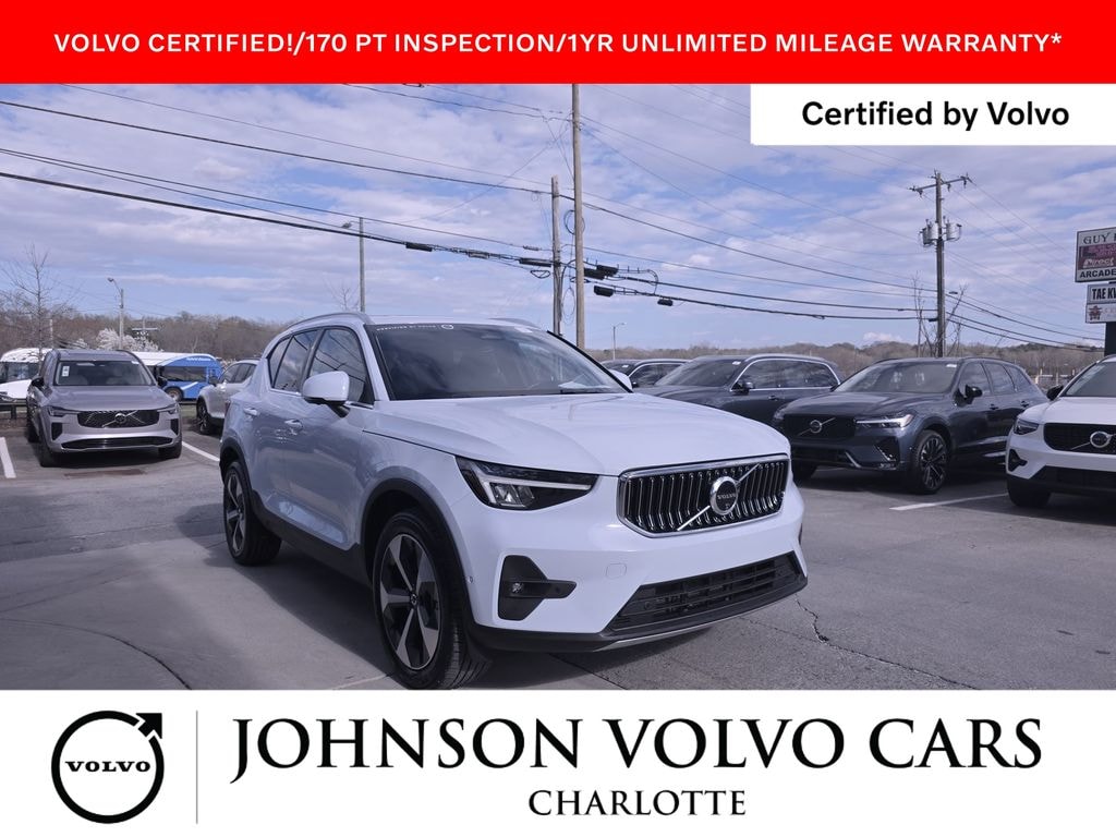 Certified 2025 Volvo XC40 B5 Plus Bright Theme SUV